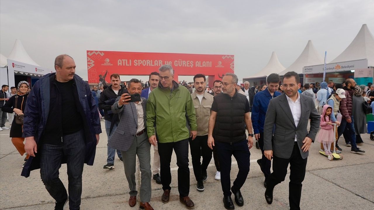 Sağlık Bakanı Memişoğlu 7. Etnospor Kültür Festivali'ni Ziyaret Etti