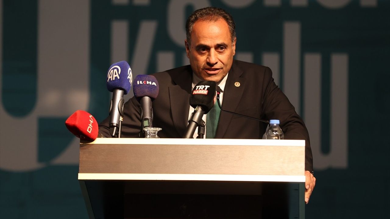 Sağlık Bakanı Memişoğlu, TÜGVA Genel Kurulunda Gençlere Hitap Etti