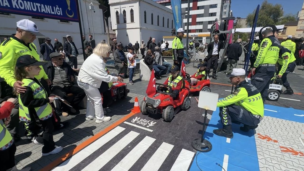 Samsun'da Çocuklara Trafik Eğitimi