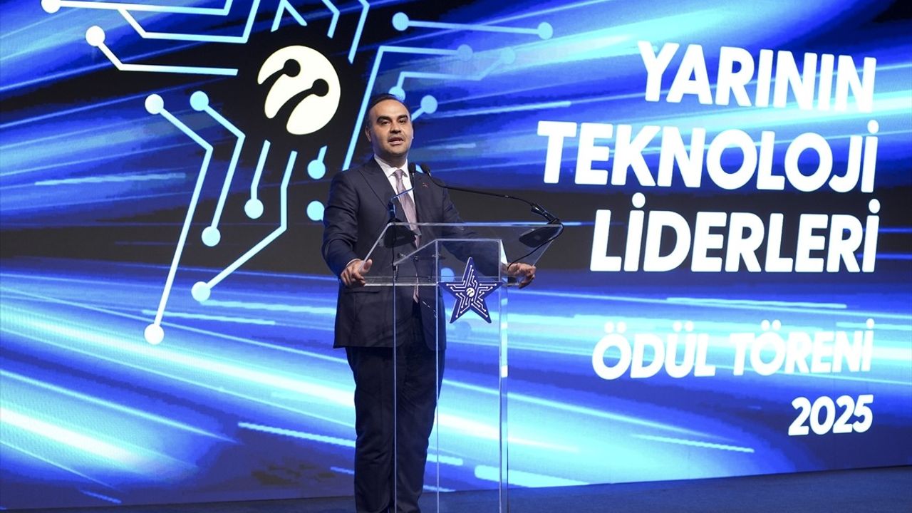 Sanayi ve Teknoloji Bakanı Kacır'dan Teknolojik Bağımsızlık Vurgusu