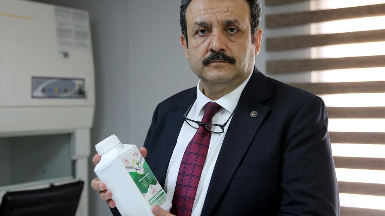 Şanlıurfa'da 'Hızır' Mikrobiyal Gübresi Çiftçilerle Buluştu