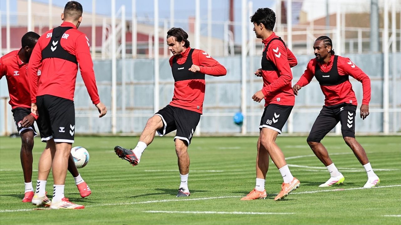 Sivasspor Bodrum FK Maçına Hazırlanıyor