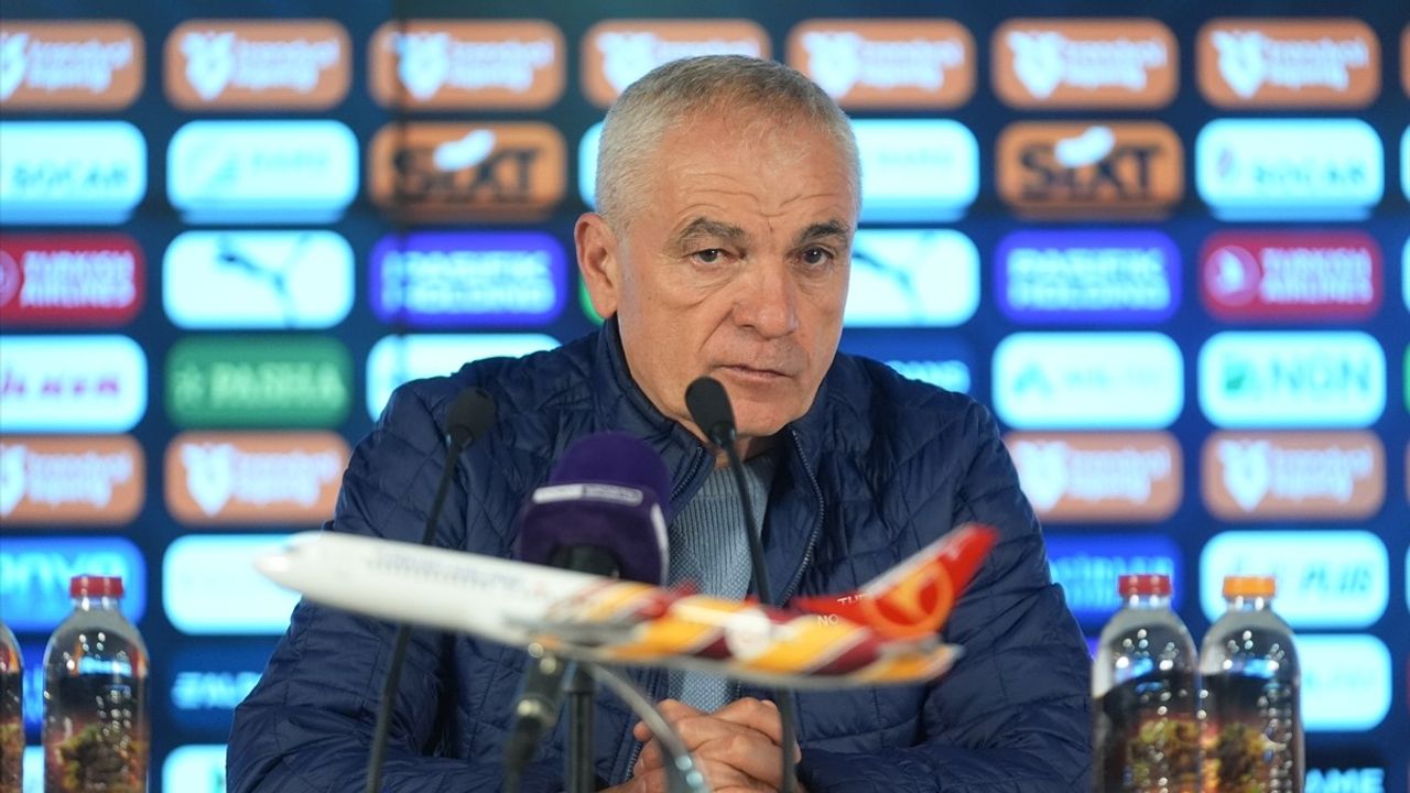 Sivasspor Teknik Direktörü Rıza Çalımbay Galatasaray Maçını Değerlendirdi