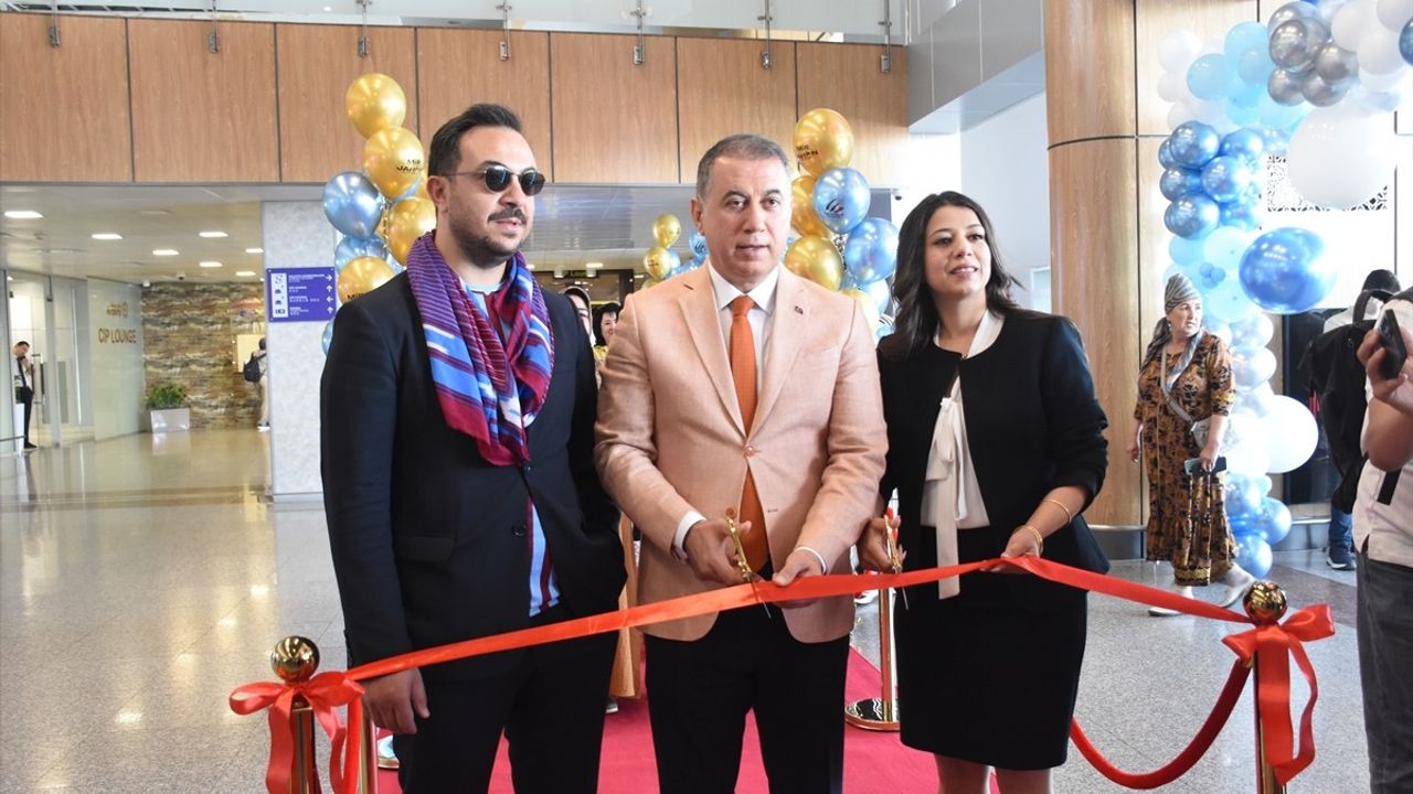 Taşkent ile Trabzon Arasında Uçak Seferleri Başladı