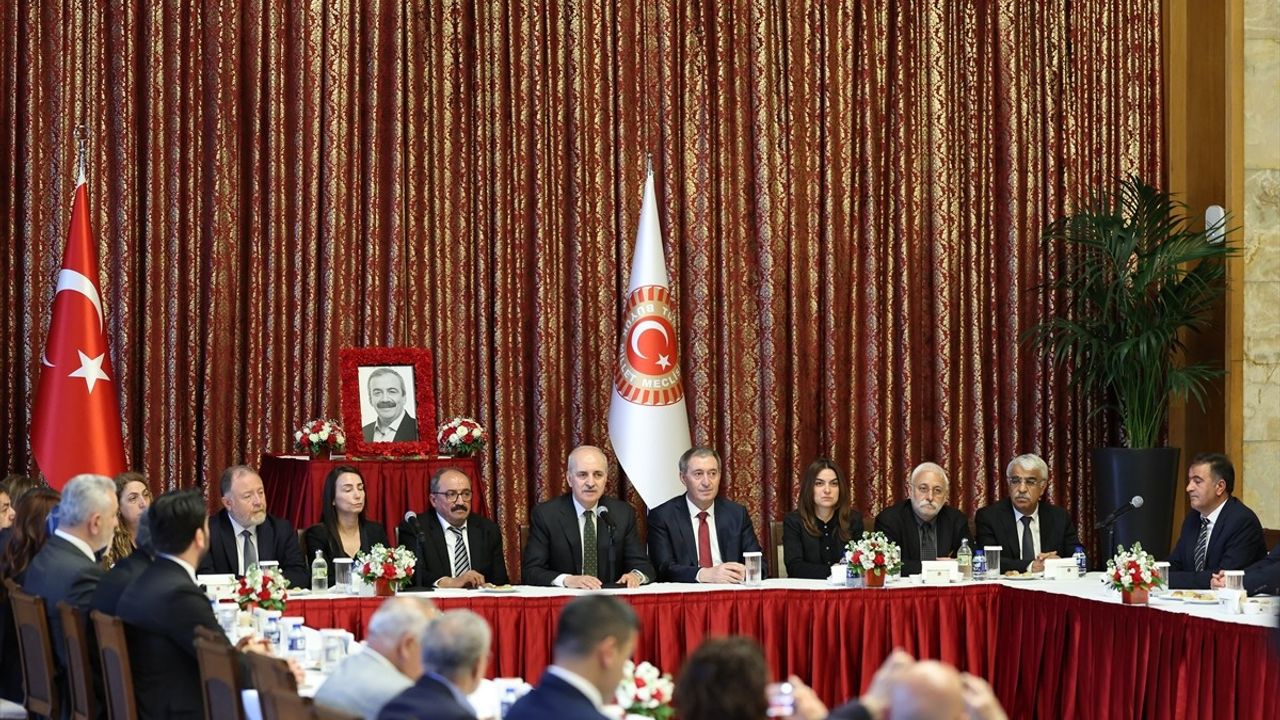 TBMM Başkanı Kurtulmuş, Sırrı Süreyya Önder için Taziye Ziyareti Gerçekleştirdi