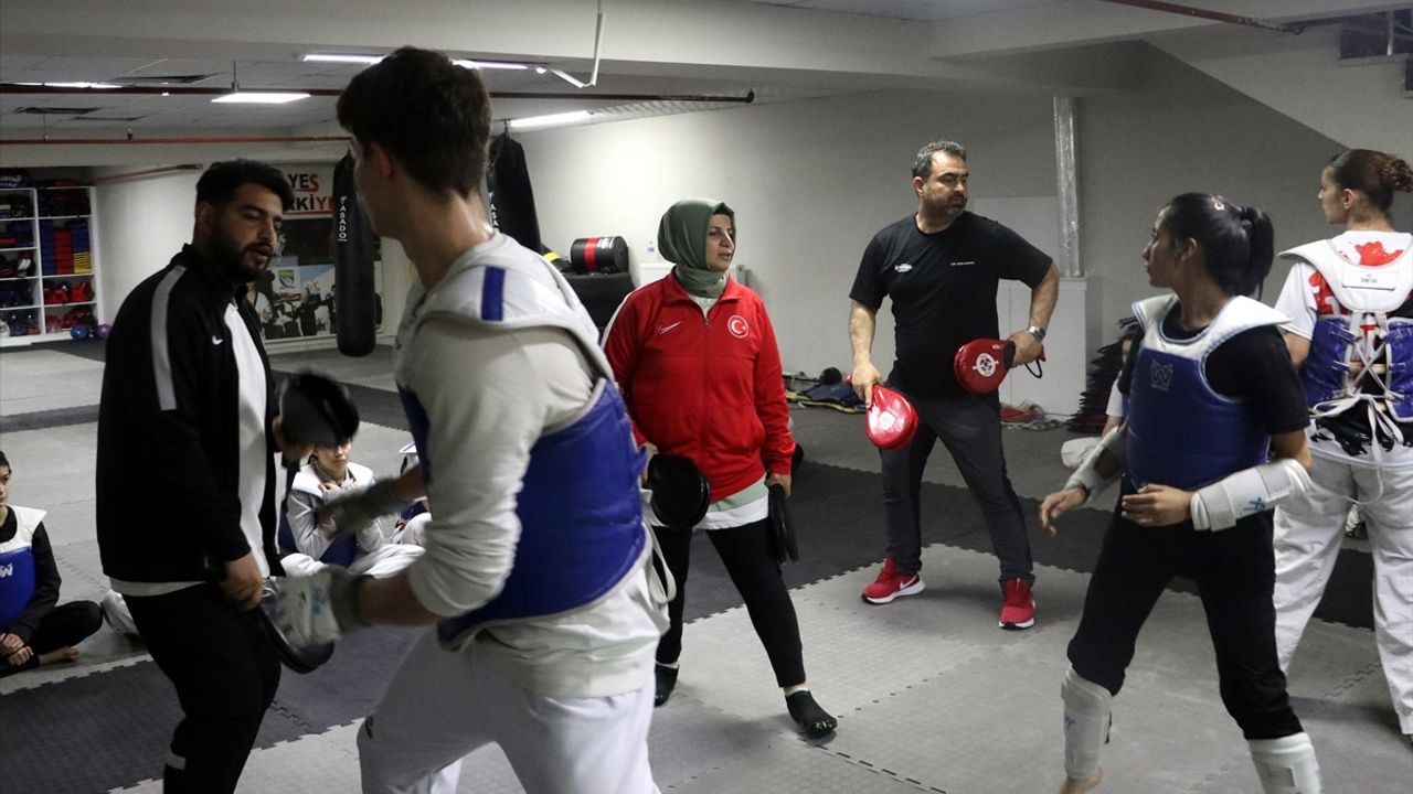Tekvandonun Yıldızları: Sayan Ailesi Şampiyonları Yetiştiriyor