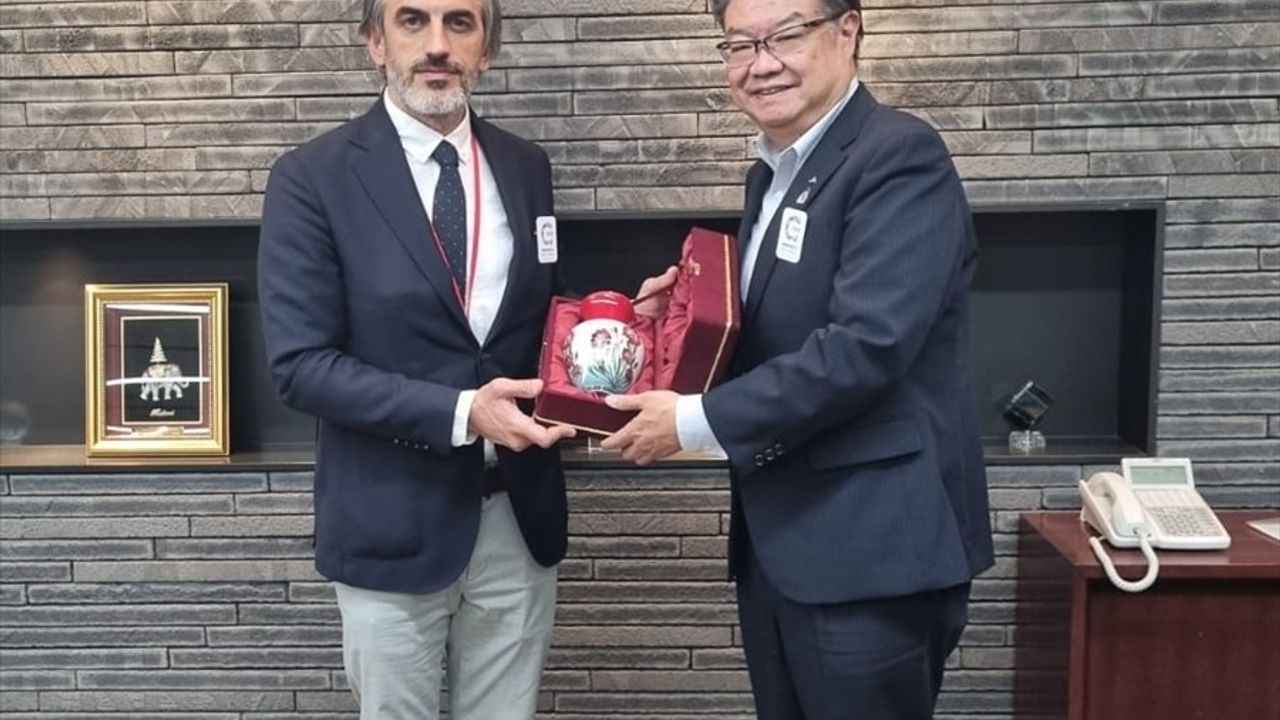 Ticaret Bakanlığı Heyeti Japonya Kooperatifleriyle Temaslarda Bulundu