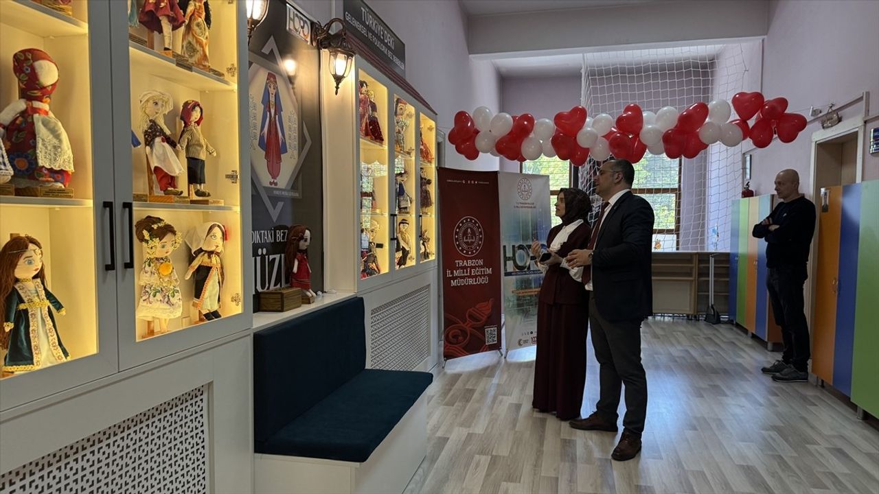 Trabzon'da Bez Bebek Müzesi Açıldı