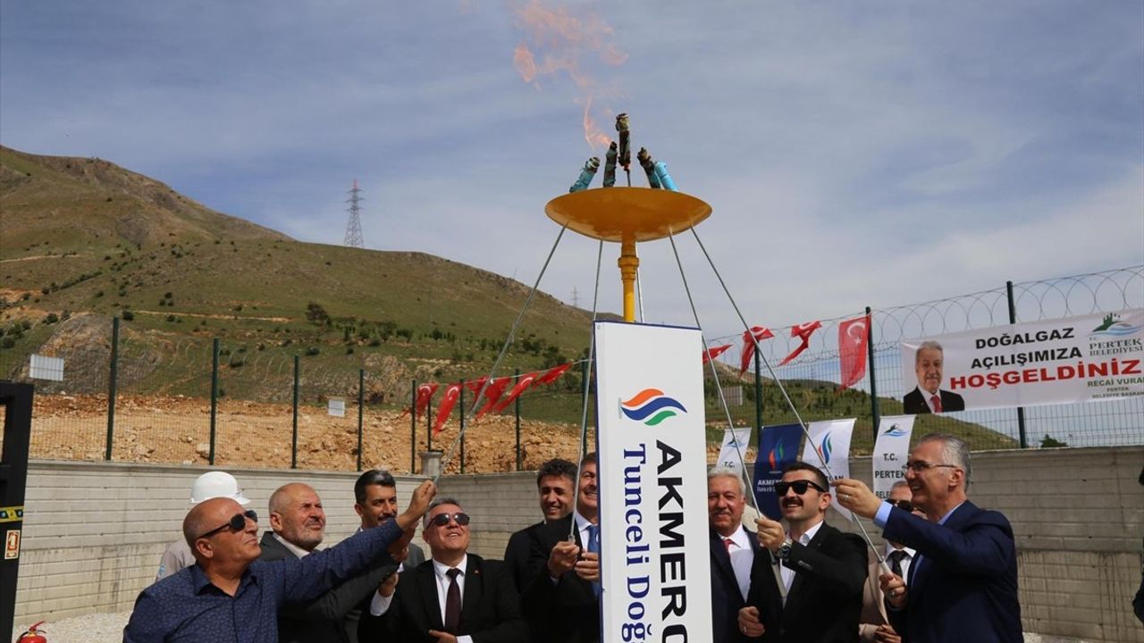Tunceli'nin Pertek ve Çemişgezek İlçelerine Doğal Gaz Geldi