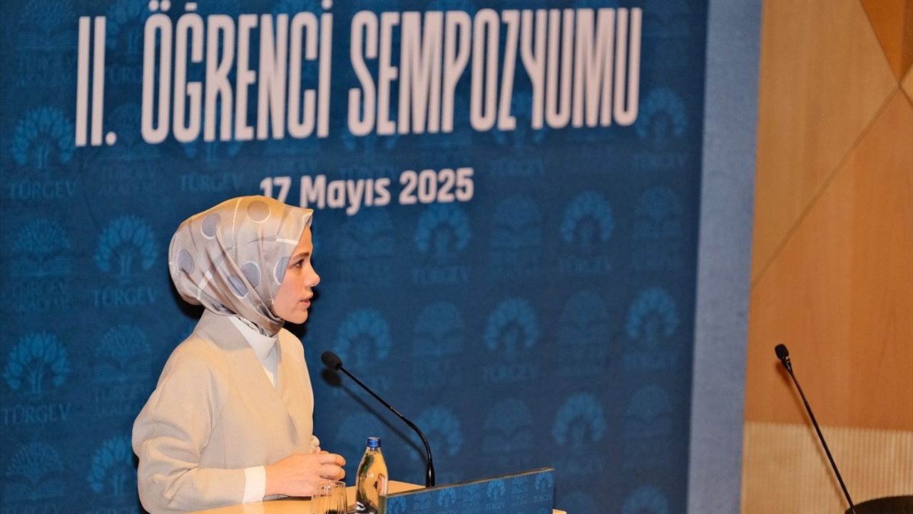 TÜRGEV Akademi II. Öğrenci Sempozyumu İstanbul'da Gerçekleşti