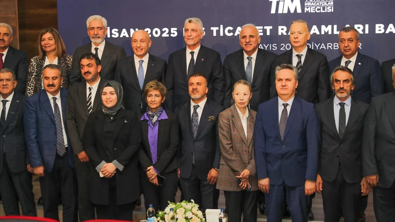 Türkiye'nin Nisan Ayı Dış Ticaret Verileri Açıklandı