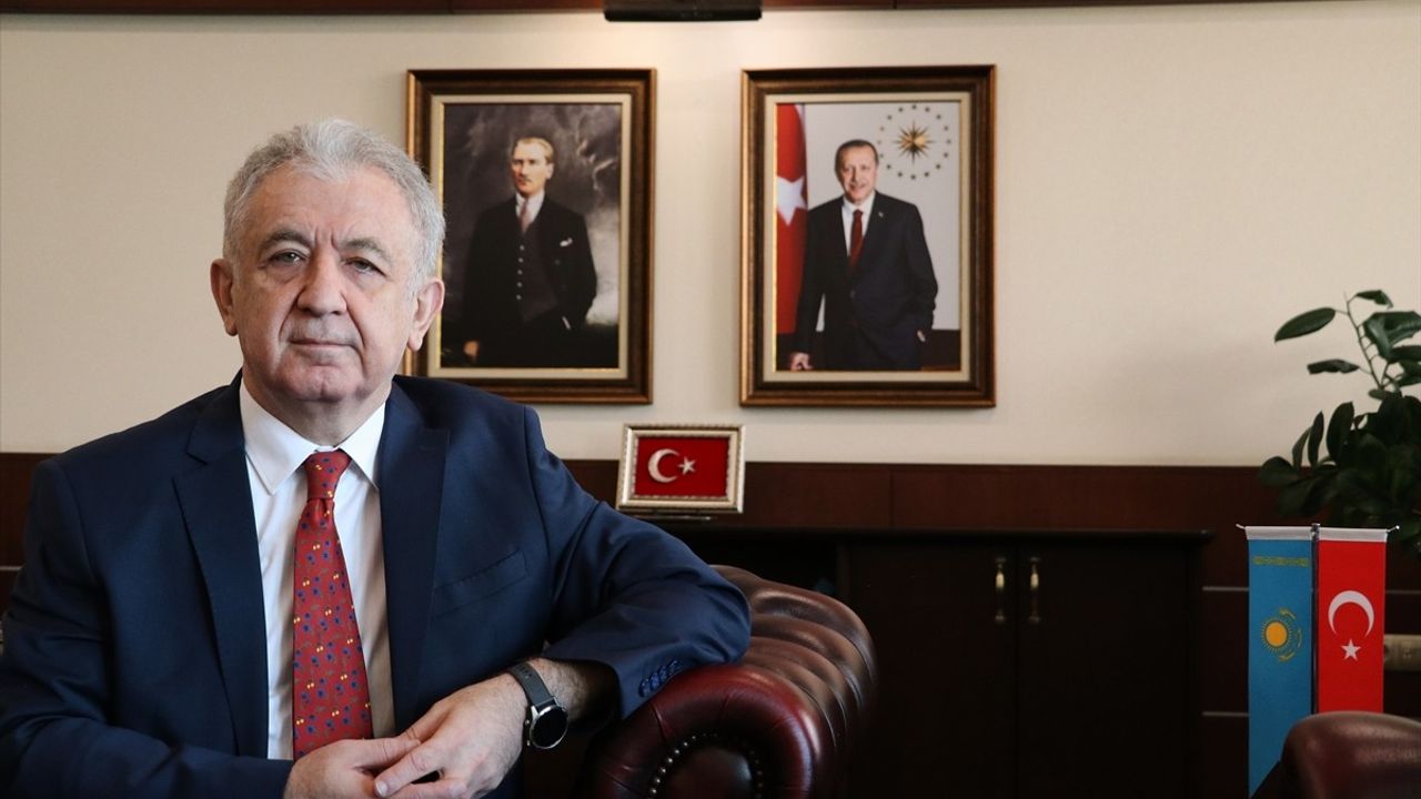Türkiye ve Kazakistan Arasındaki İlişkilerin Güçlenmesi