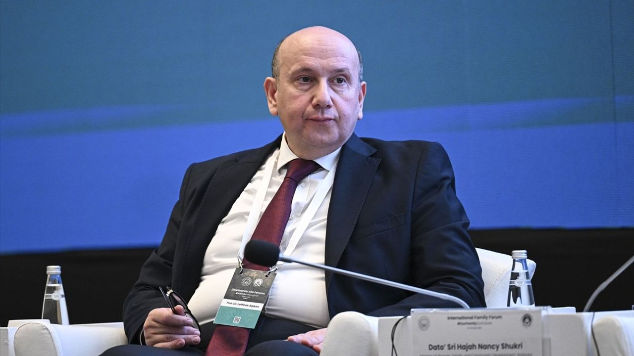 Uluslararası Aile Forumu'nda Nüfus Paneli Gündeme Geldi