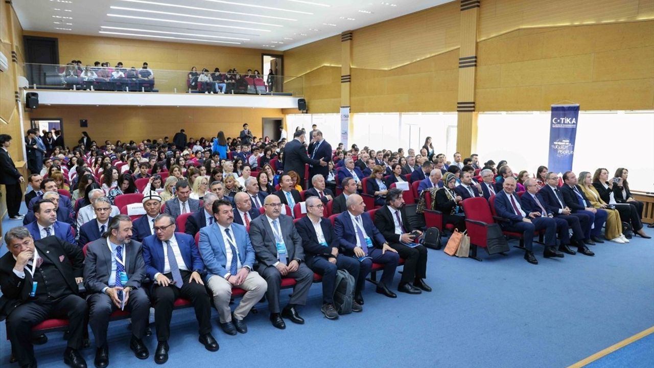 Uluslararası Türk Dünyası İktisat Konferansı Bakü'de Gerçekleştirildi