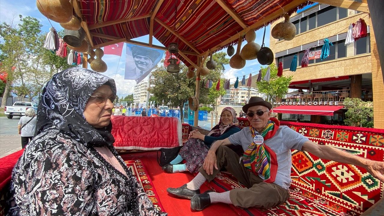 Uluslararası Yörük Türkmen Festivali Antalya'da Başladı