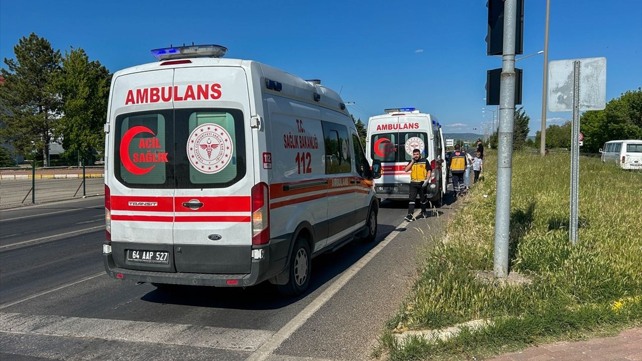 Uşak'ta Trafik Kazası: 7 Yaralı