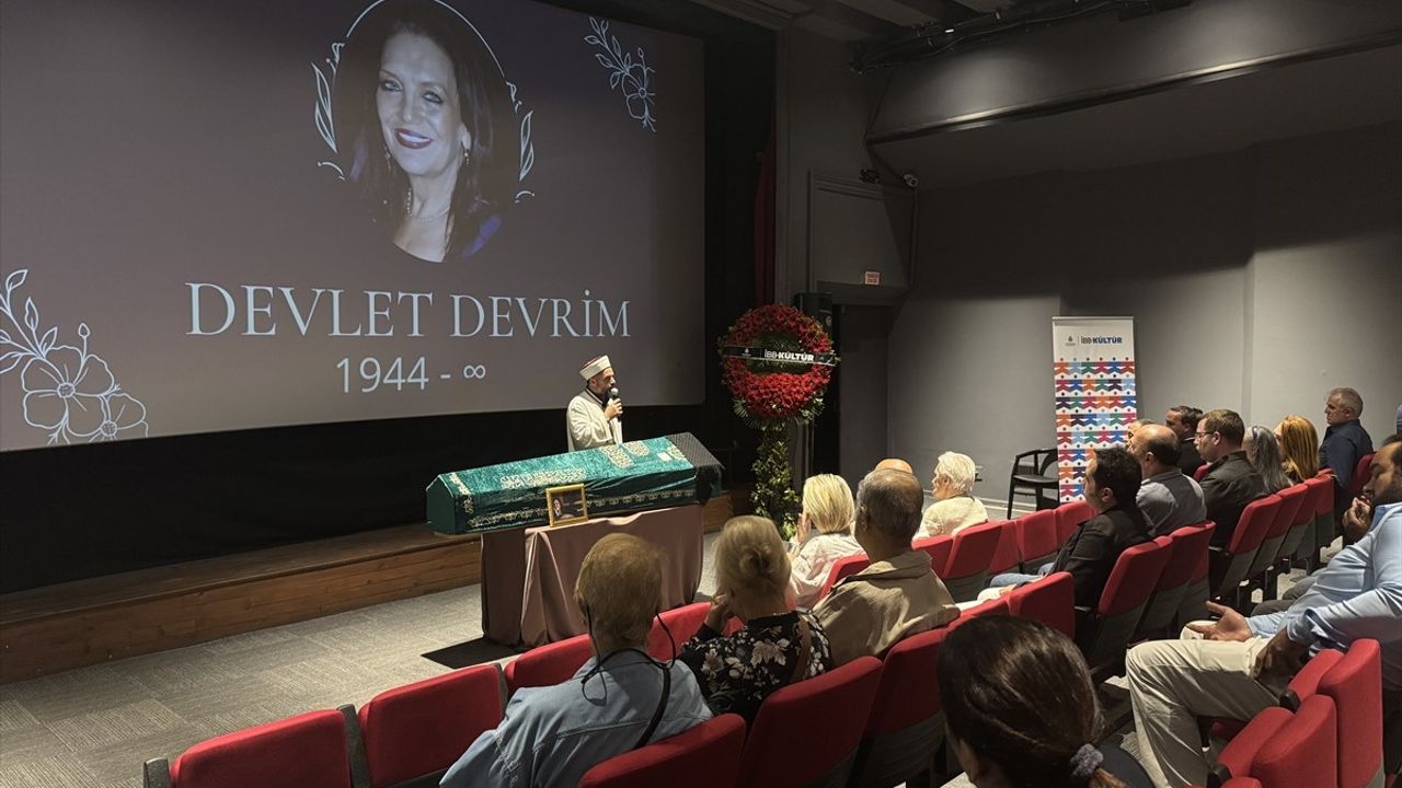 Usta Sanatçı Devlet Devrim Son Yolculuğuna Uğurlandı