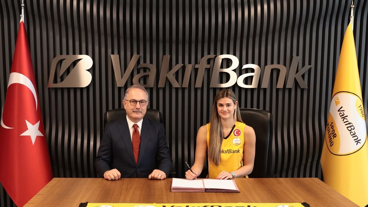 VakıfBank, Sırp Voleybolcu Katarina Dangubic'i Transfer Etti