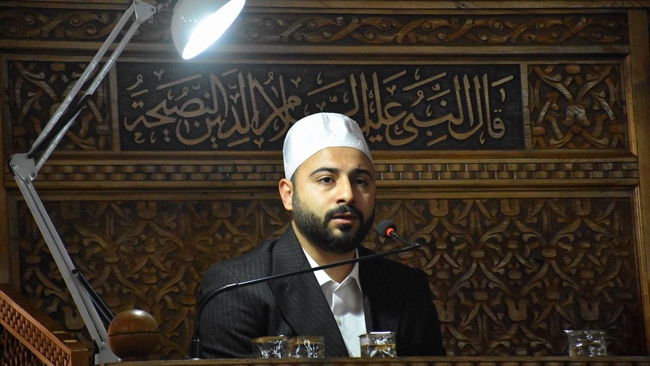 Van'da Kur'an-ı Kerim Ziyafeti İle Manevi Atmosfer
