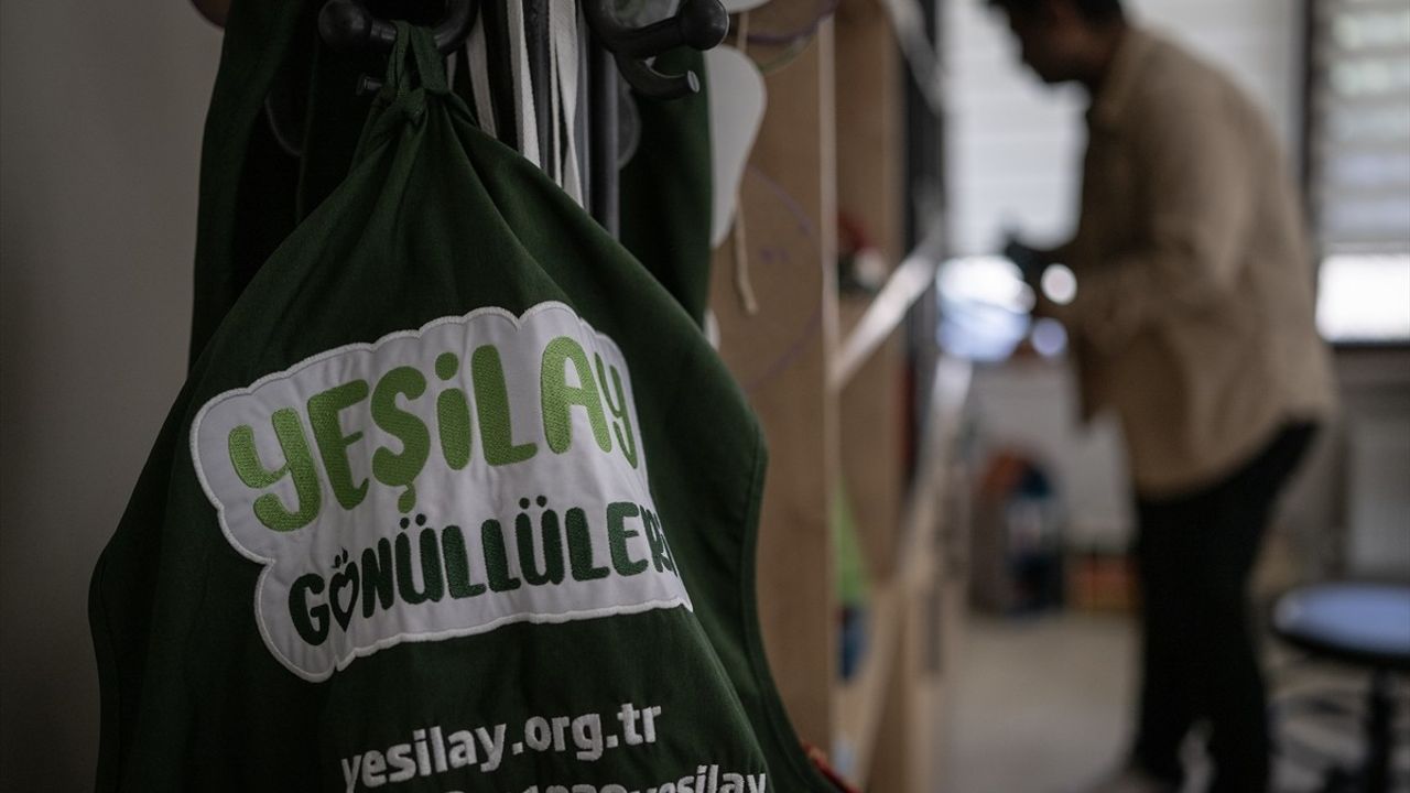 Yeşilay'ın Desteğiyle Hayatına Yeni Bir Sayfa Açan Genç