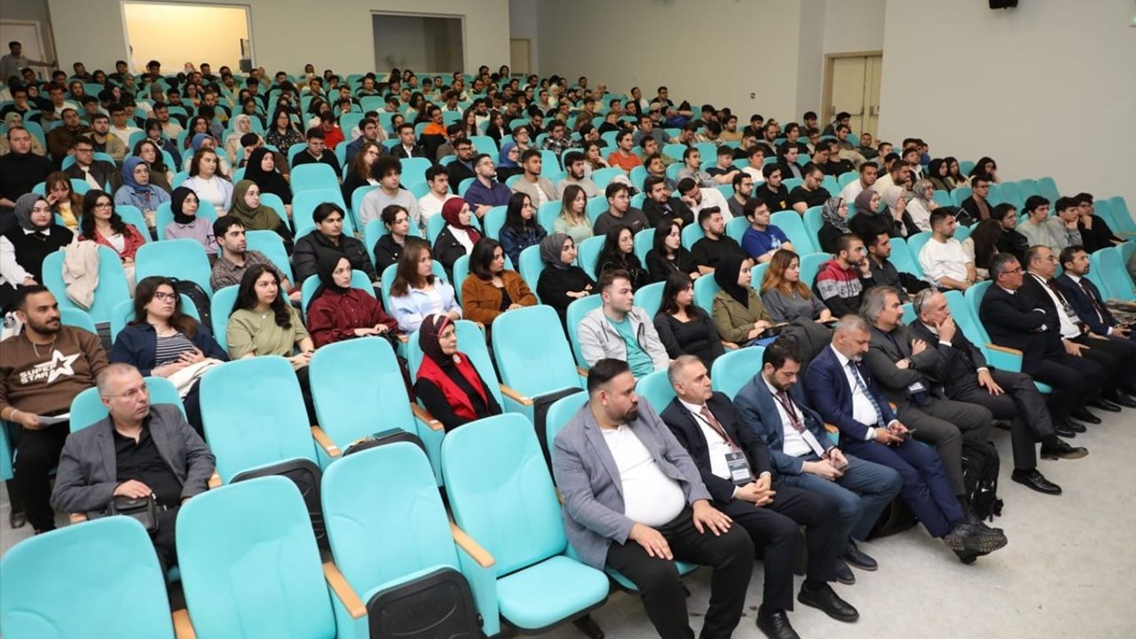 Yozgat Bozok Üniversitesi'nde Üretken Yapay Zeka Konferansı