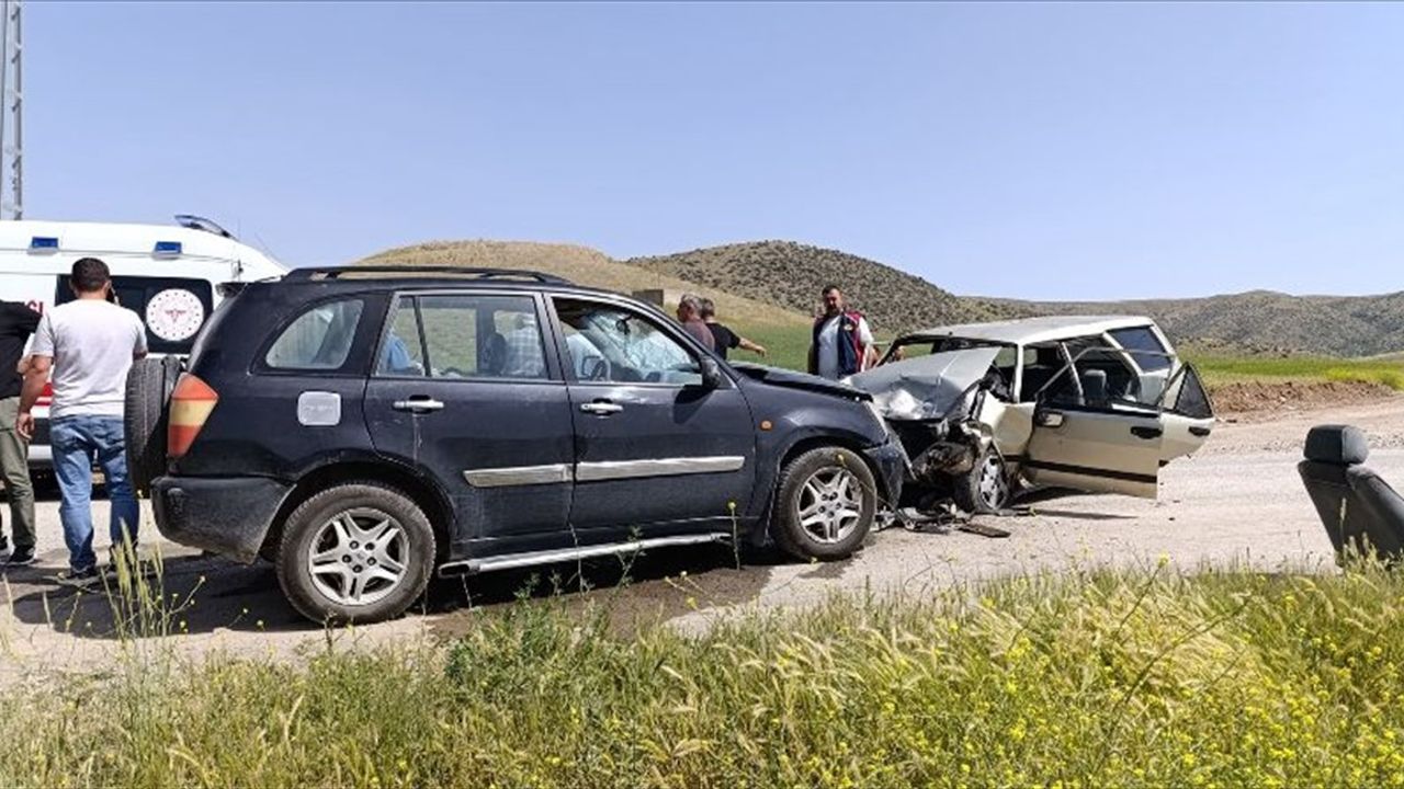 Yozgat'ta Trafik Kazası: 6 Yaralı
