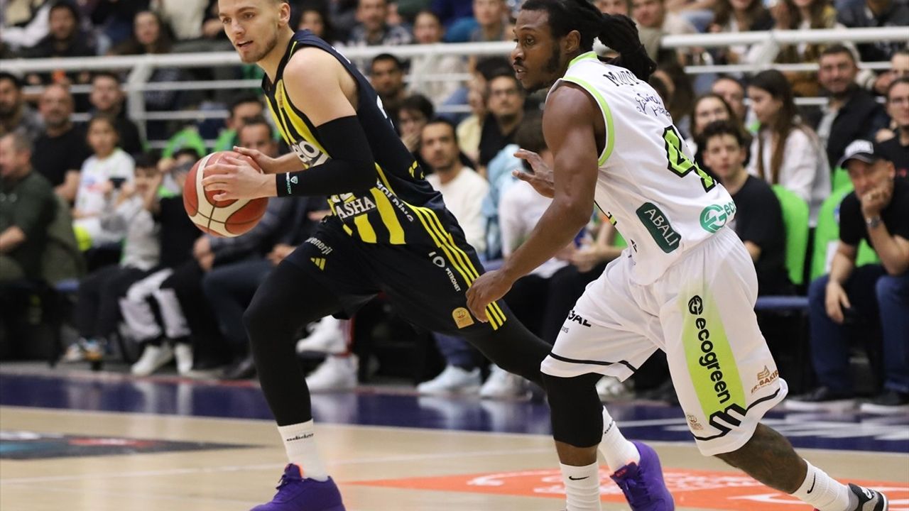 Yukatel Merkezefendi Belediyesi Basket, Fenerbahçe Beko'yu Yendi