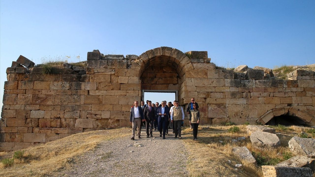 2025 Kazı Sezonu Blaundos Antik Kenti'nde Başladı