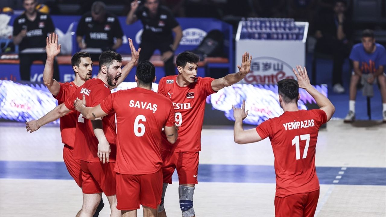 A Milli Erkek Voleybol Takımı Ukrayna'ya Yenildi