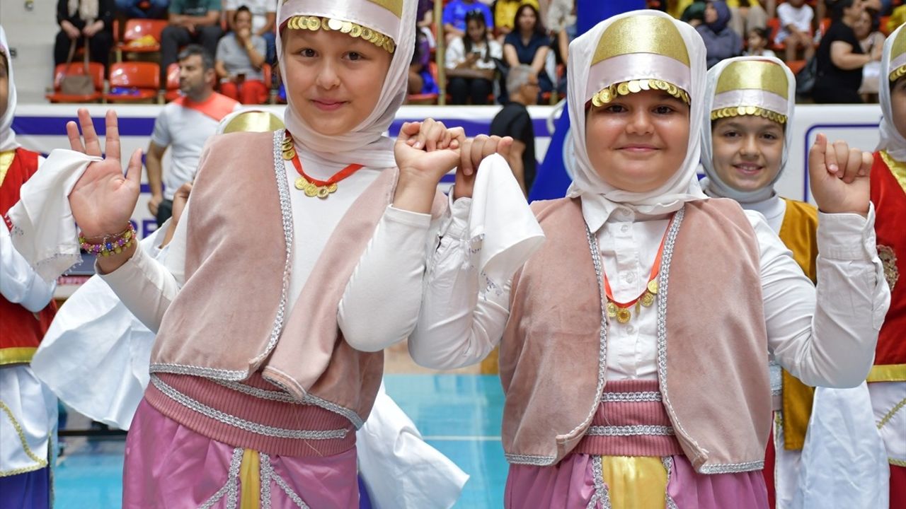 Adana'da GSB Spor ve Engelsiz Spor Okulları Açıldı