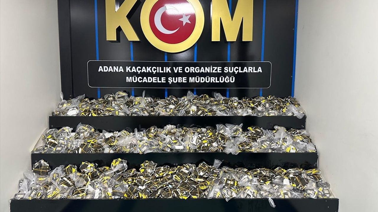 Adana'da Mükerrer Bandrol Operasyonu: 16 Bin 750 Bandrol Ele Geçirildi