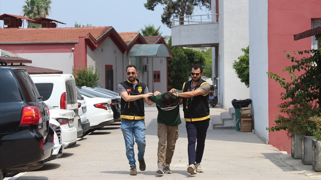 Adana'da Otoyol Kenarında Darbeden Zanlı Serbest Bırakıldı