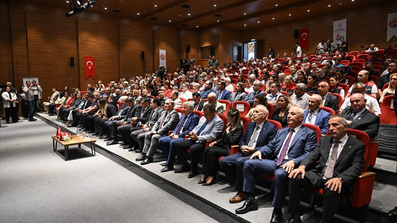 Adana'nın İmajı ve Gastronomi Potansiyeli Üzerine Söyleşi Düzenlendi