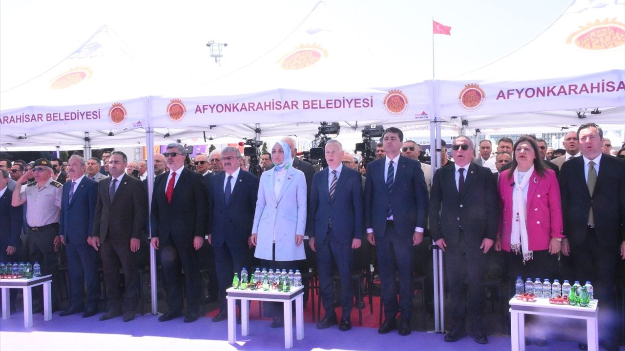 Afyonkarahisar'da Blok Mermer Fuarı Açıldı