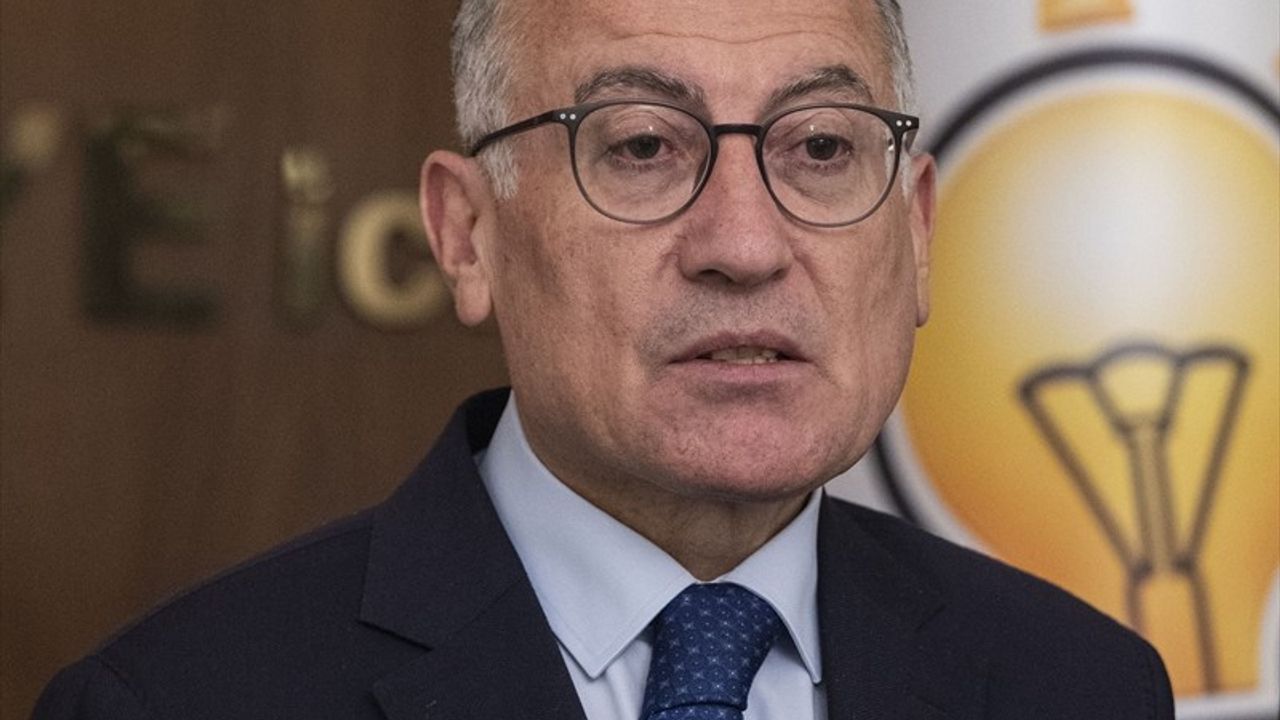 AK Parti Ekonomiye Yönelik Yeni Düzenleme Teklifini TBMM'ye Sundular