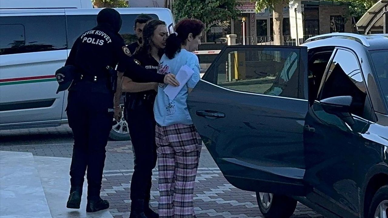 Akhisar'da Kadın Kızıyla Tartıştı, Sonuç Trajik Oldu