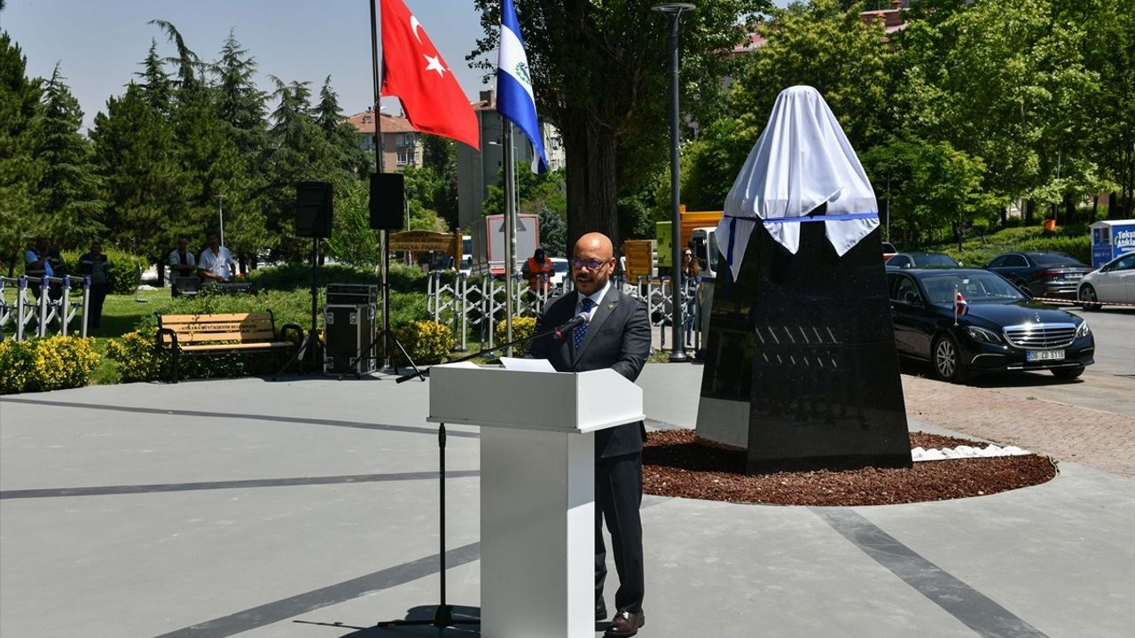 Ankara'da El Salvador Cumhuriyeti Parkı Açıldı