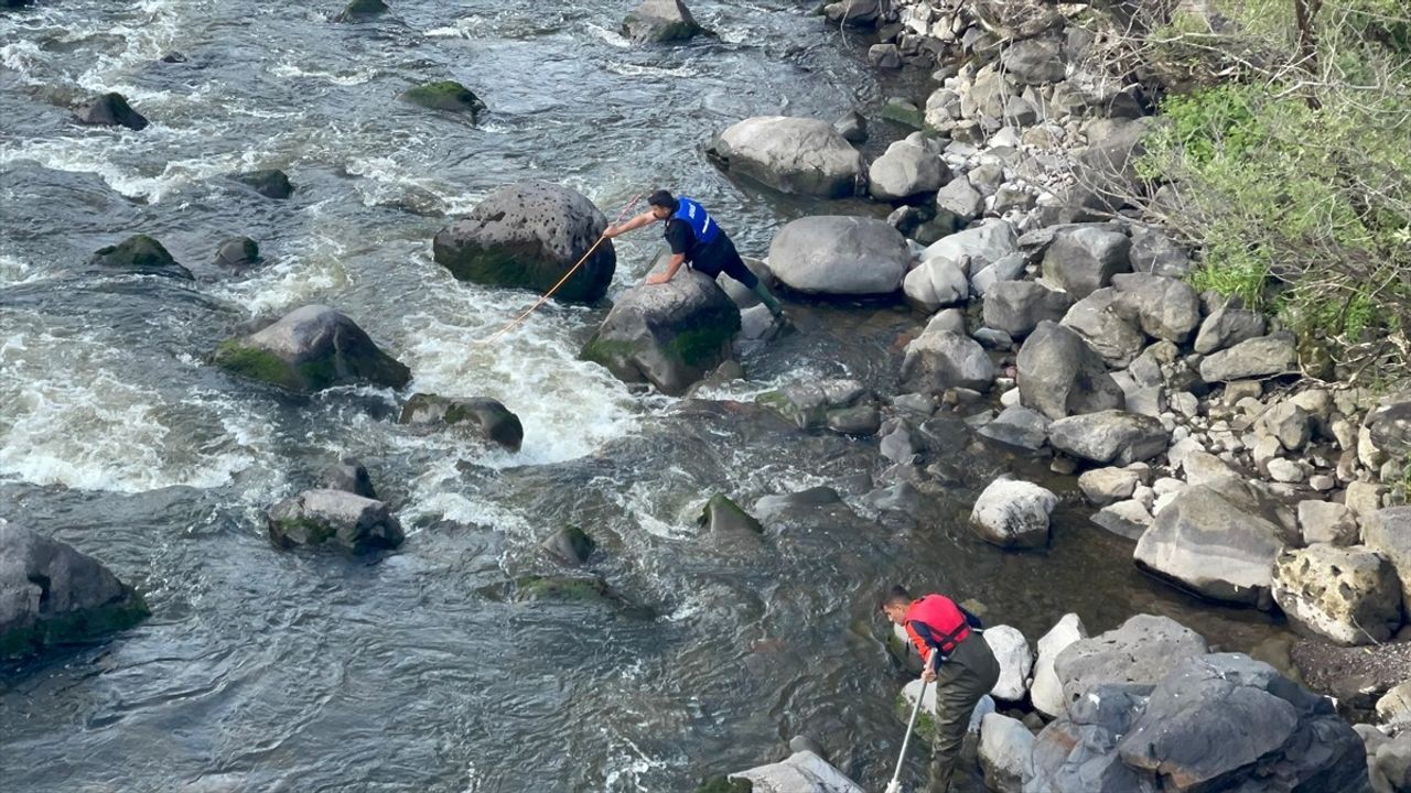 Ardahan'da Kura Nehri'nde Boğulma Olayı: Arama Çalışmaları Devam Ediyor