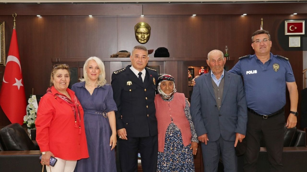 Ardahan'da Şehit Yakınlarına Bayram Ziyareti