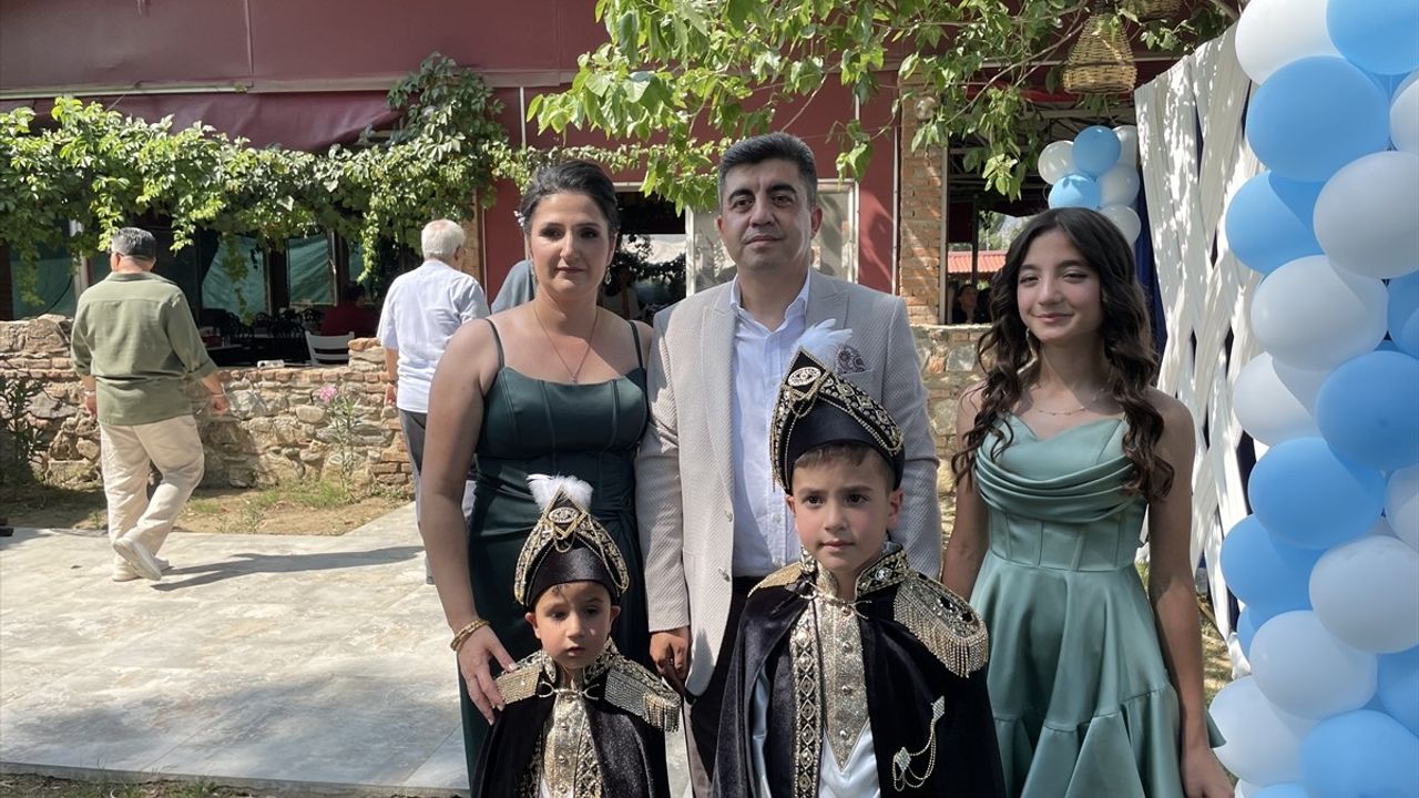 Aydın'da Jandarma Kuruluş Yıl Dönümünde Görkemli Sünnet Töreni