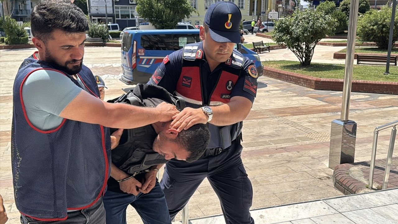 Aydın'da Tartışma Kanlı Bitti: Yeğeni Tarafından Bıçaklanan Adam Hayatını Kaybetti