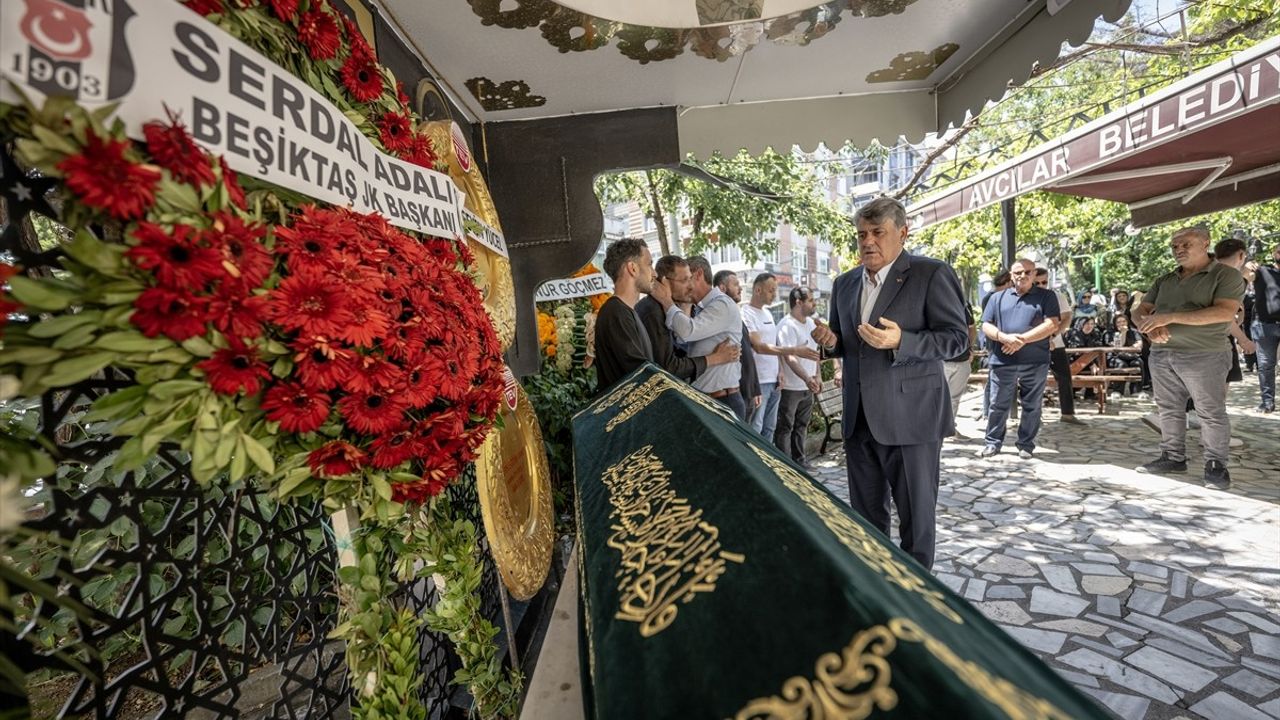 Ayhan Topraktepe Son Yolculuğuna Uğurlandı