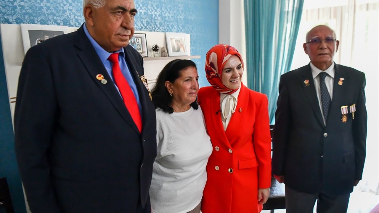 Bakan Göktaş'tan Tunceli'deki Kıbrıs Gazisine Ziyaret
