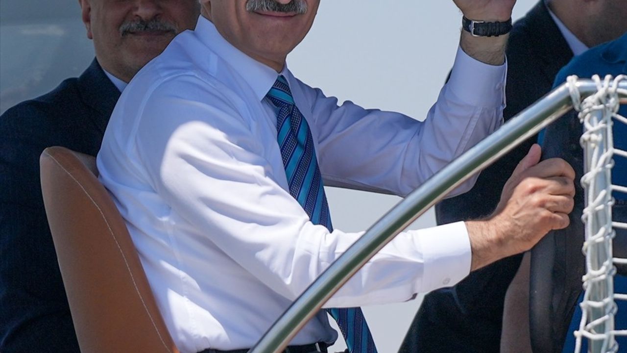 Bakan Uraloğlu Amatör Denizci Belgesi Çalıştayı'nda Denizciliğin Önemini Vurguladı