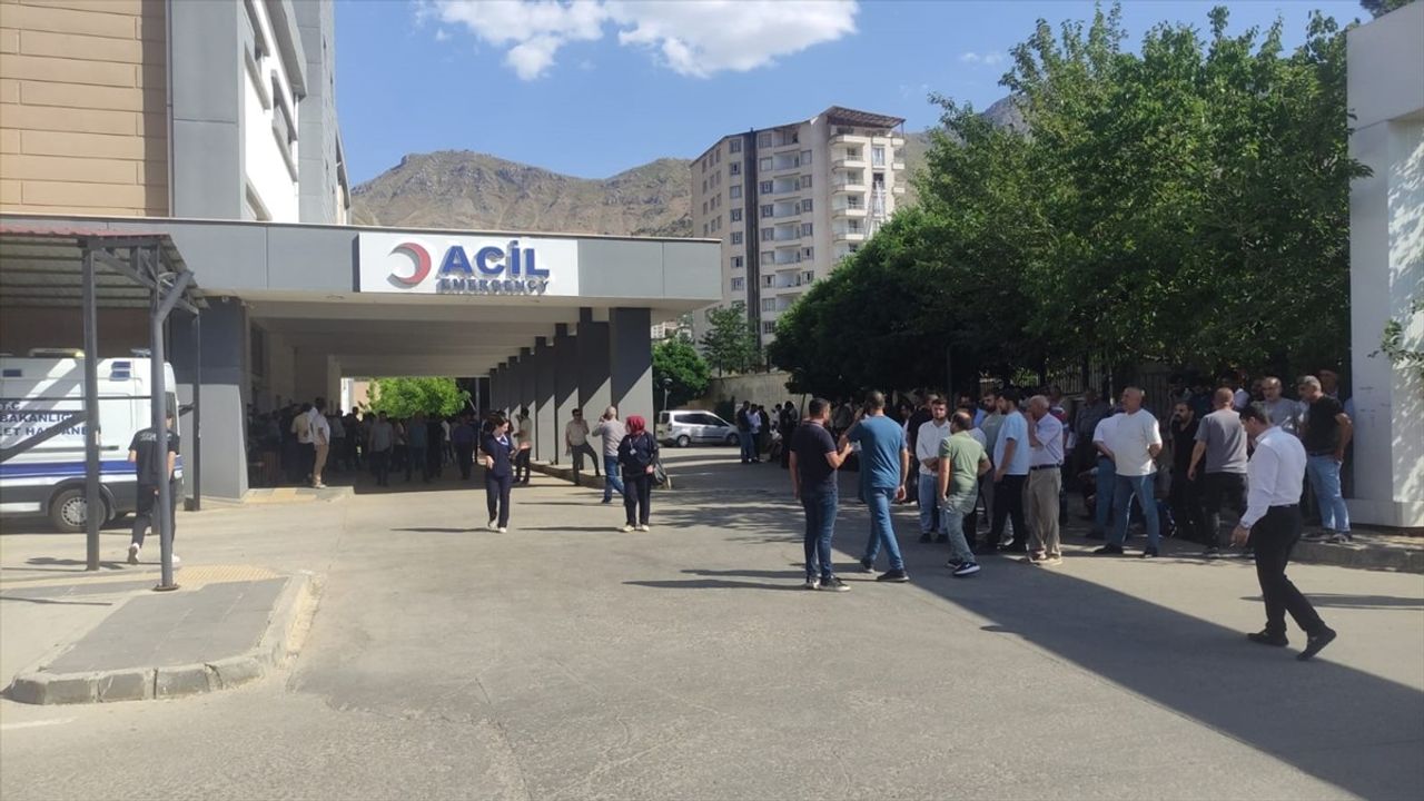 Batman'da Trafik Kazasında 5 Kişi Hayatını Kaybetti
