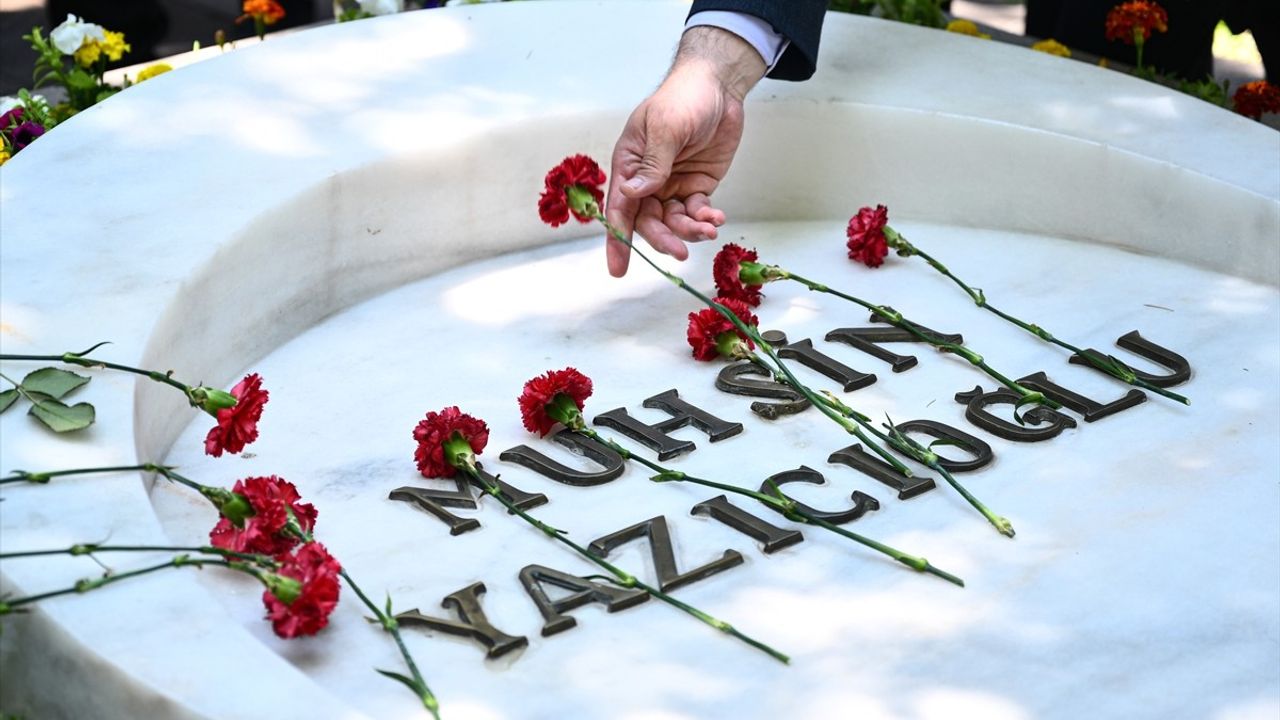 BBP'den Muhsin Yazıcıoğlu'nun Kabrine Anma Ziyareti