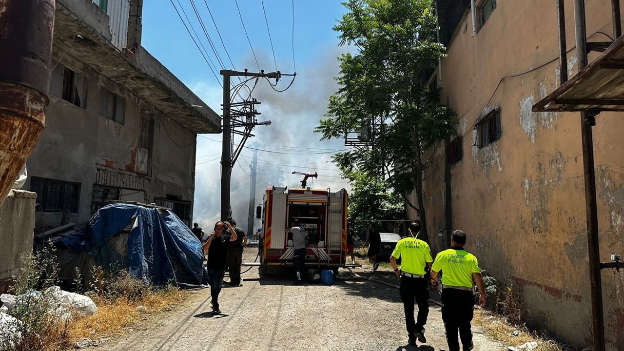 Biga'daki Yangın Kontrol Altına Alındı