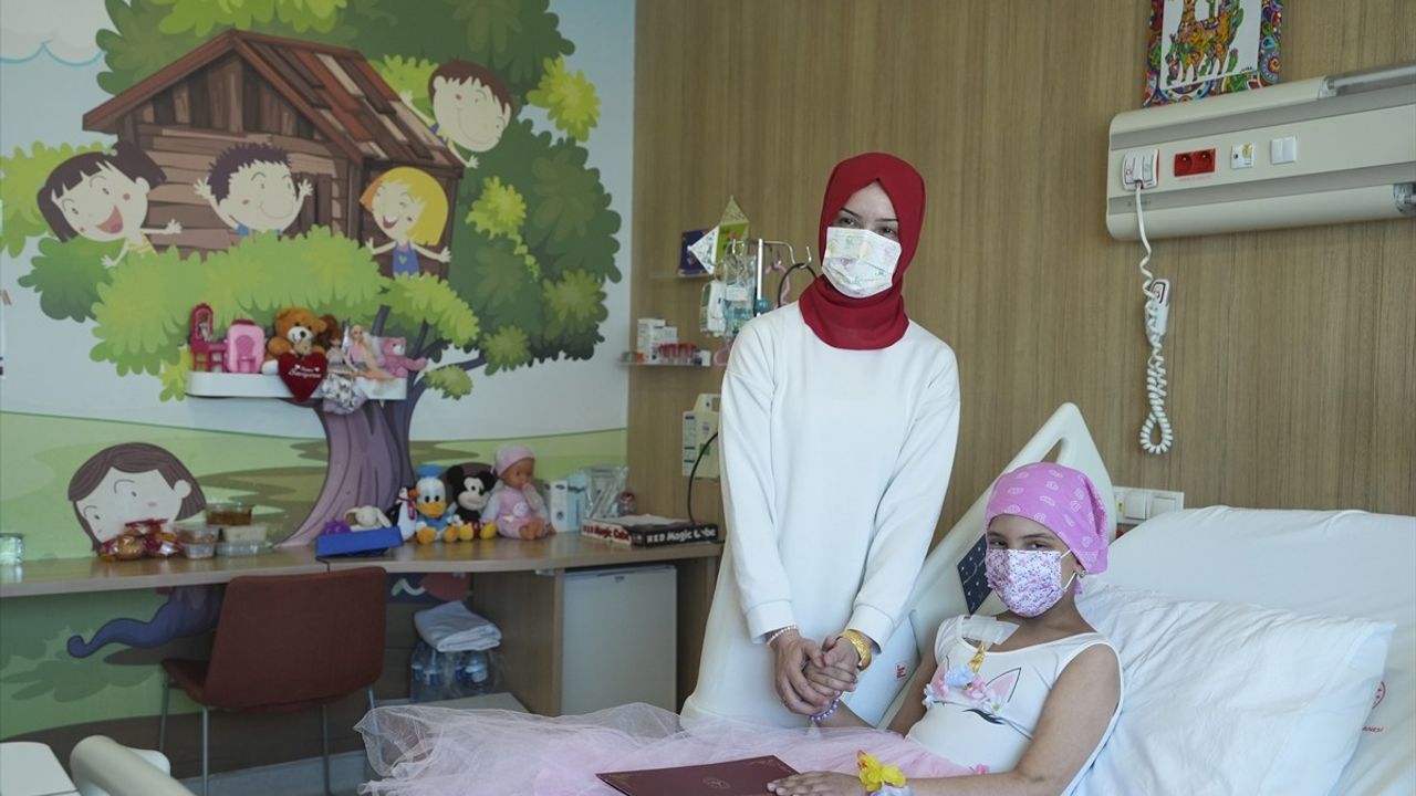 Bilkent Şehir Hastanesi'nde Karne Şenliği Coşkusu