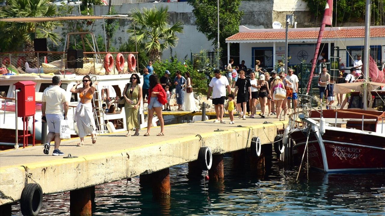 Bodrum'un Eşsiz Koylarıyla Bayram Keyfi