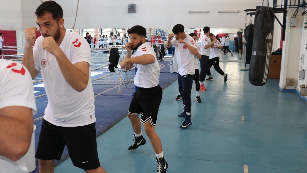 Boks Federasyonu'ndan Kalabalık Kamplar ile Güçlü Kadro Hedefi